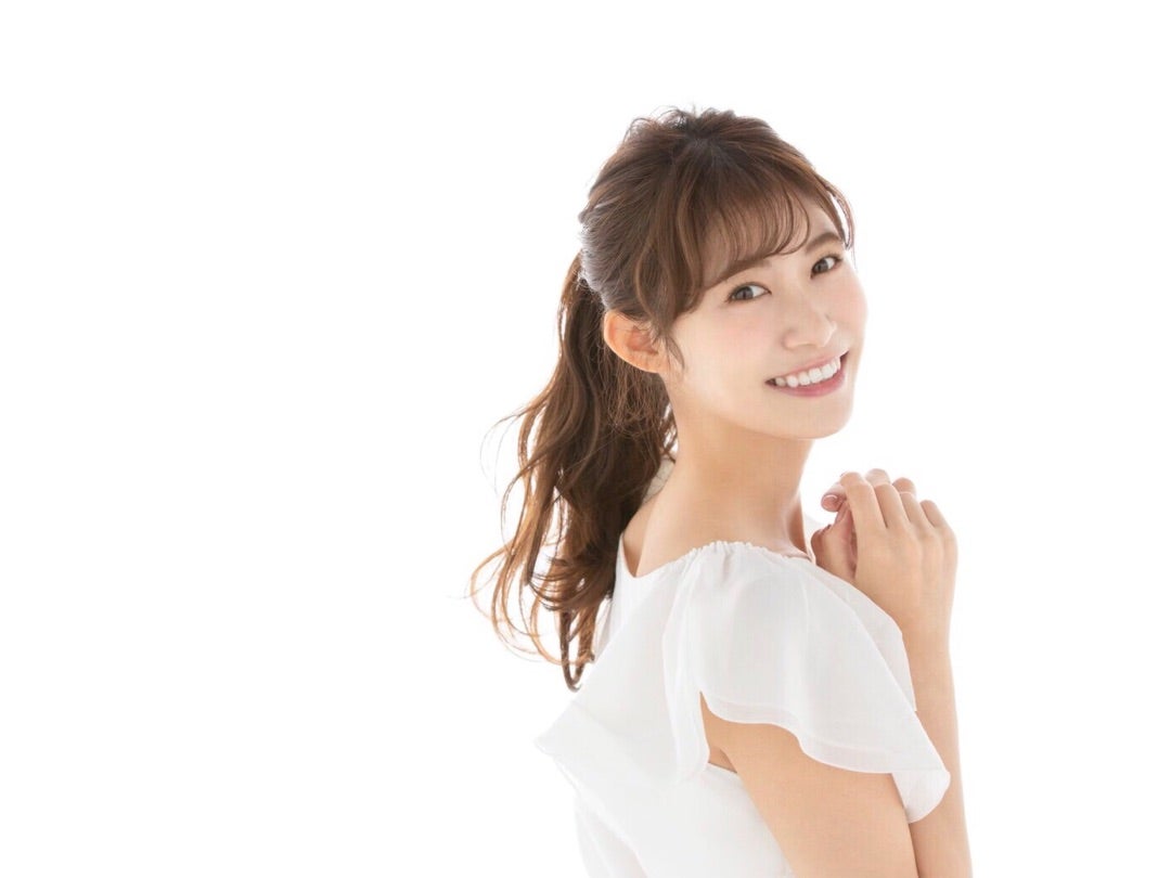 Whitening BAR イメージモデルに起用